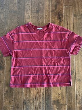 Evereve Raspberry Short Sleeve Crewneck Tee with Navy & Pink Stripes